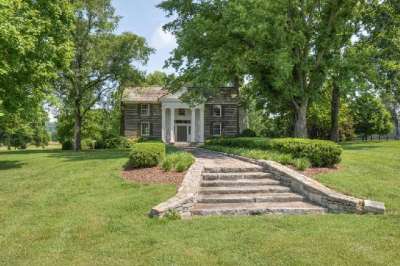 Photo of 4009 Carters Creek Park, Franklin, TN 37067